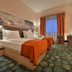 Hotel Ramada Airport Prag